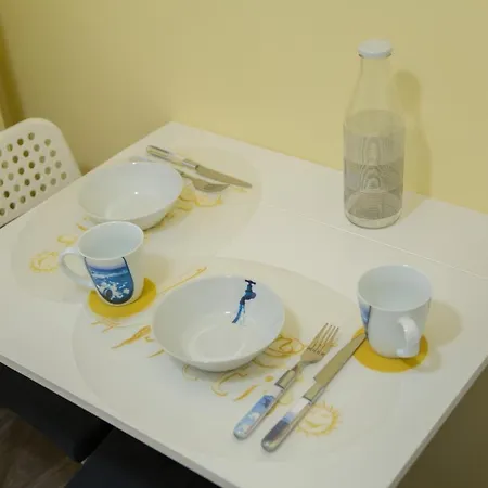 Cozy Renovated Flat In Koukaki 아파트 아테네